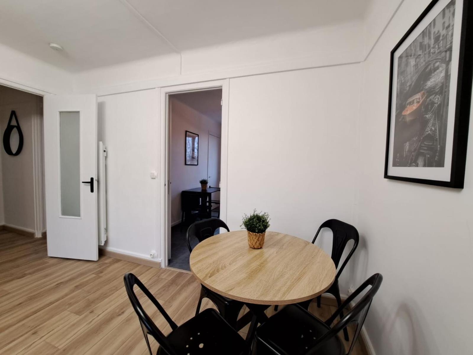Appartement Cosy Au Coeur De Реймс Экстерьер фото