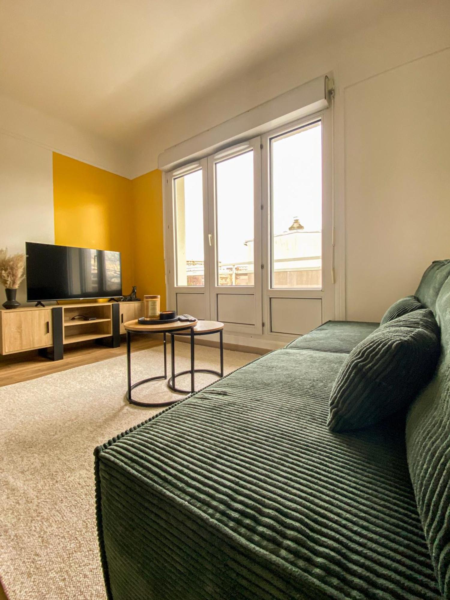 Appartement Cosy Au Coeur De Реймс Экстерьер фото